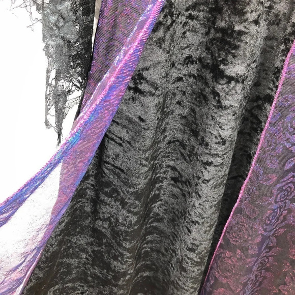 Girls Large 12-14 Goth Vampire Dress Long Dress Costume Lace Halloween Black - Picture 6 of 9